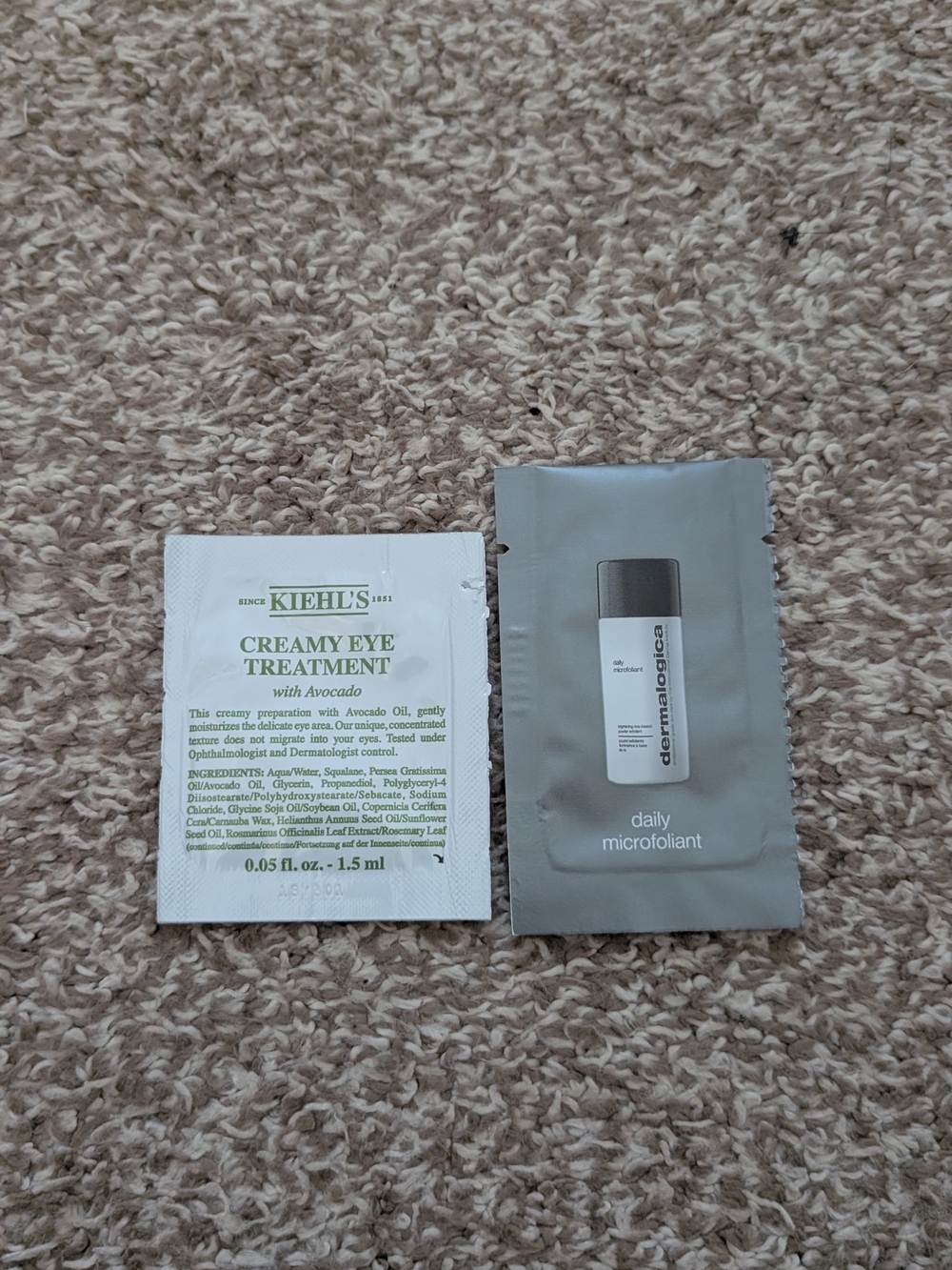 Beauty Sample Set - Picture 12 of 13